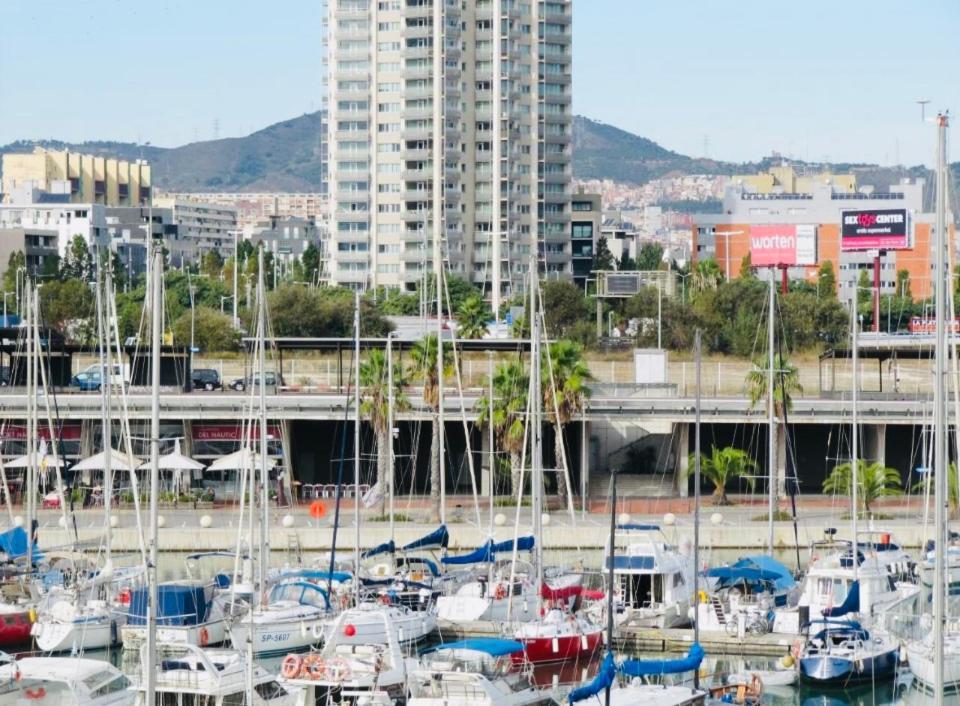 Forum De Barcelona Sea View Apartment With Garage Parking سان أدريان دي بيزوس المظهر الخارجي الصورة