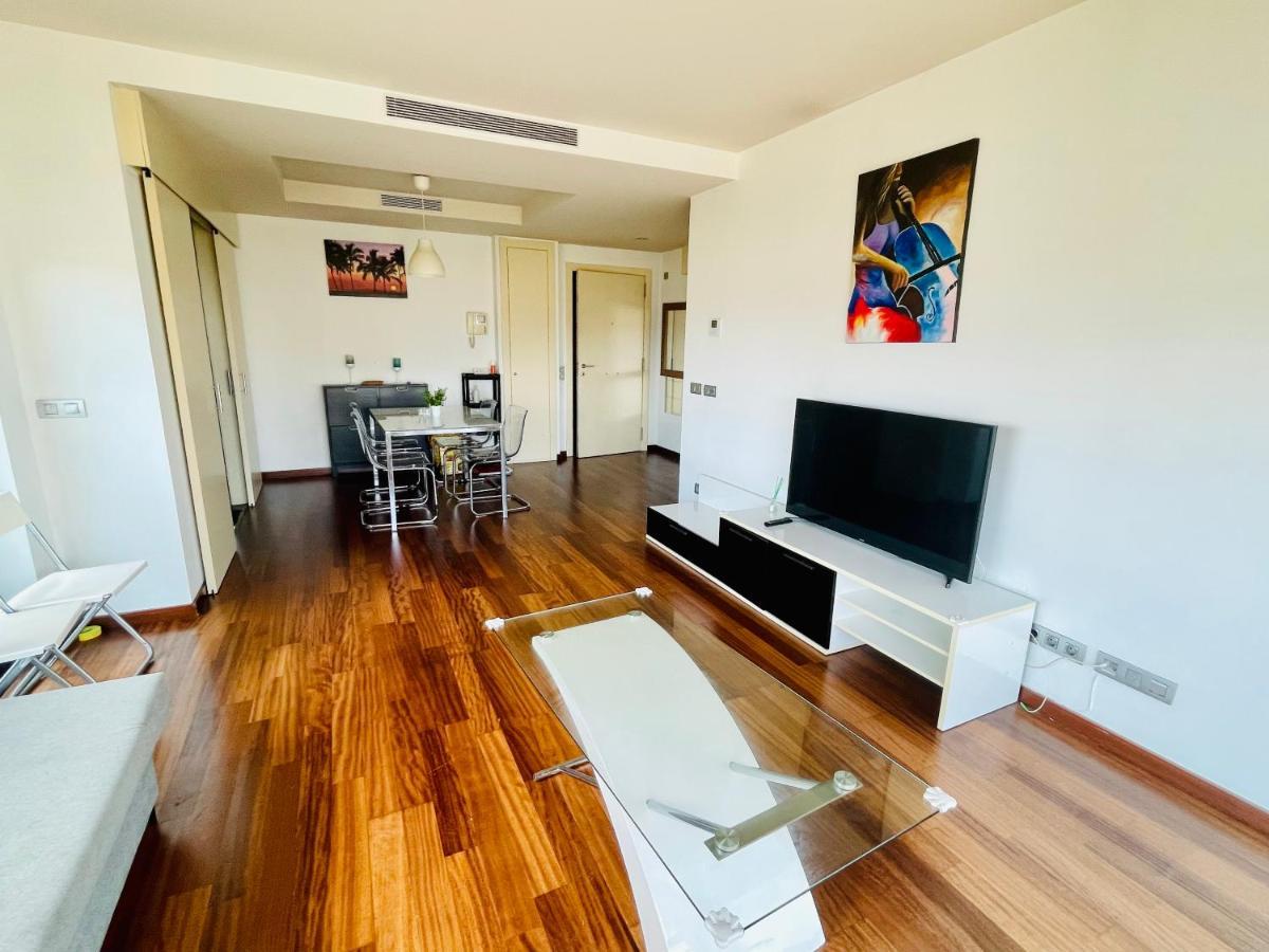 Forum De Barcelona Sea View Apartment With Garage Parking سان أدريان دي بيزوس المظهر الخارجي الصورة