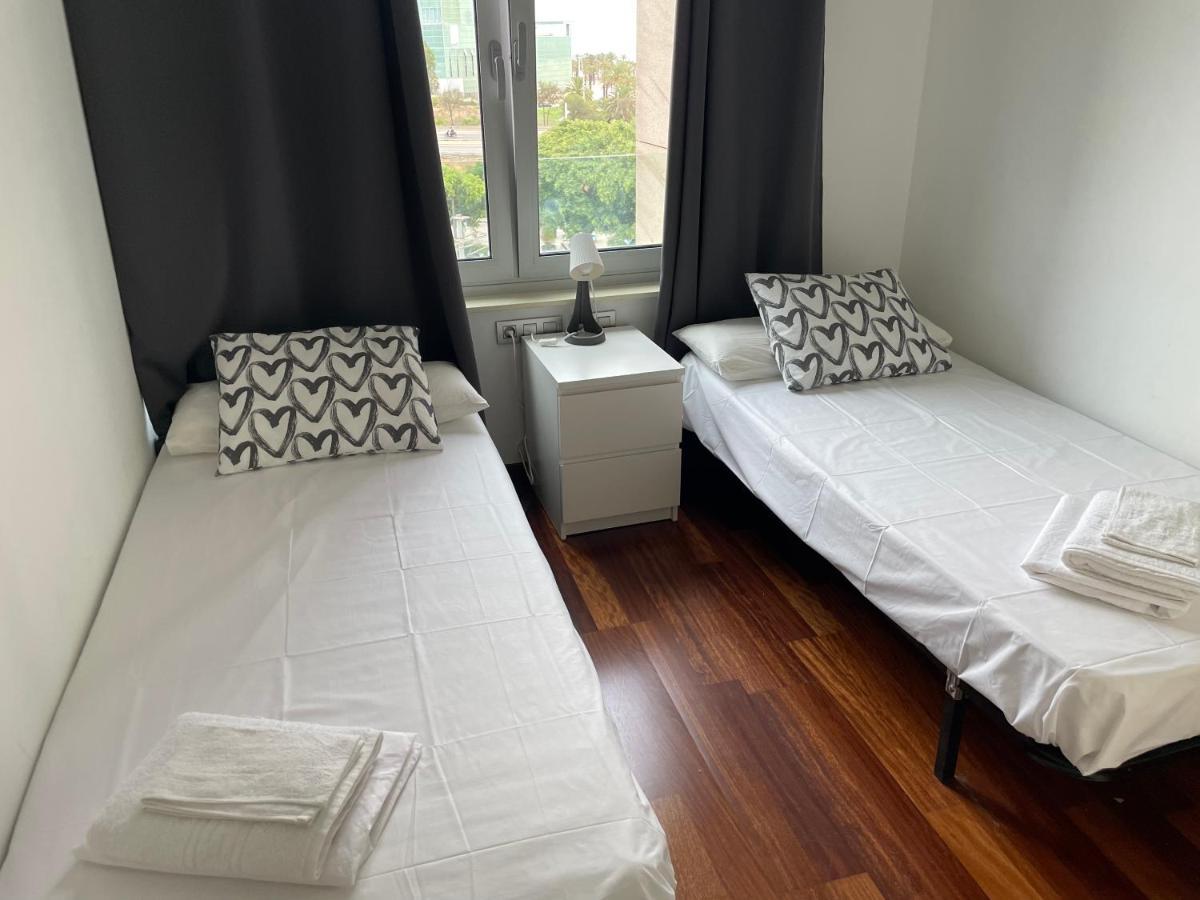 Forum De Barcelona Sea View Apartment With Garage Parking سان أدريان دي بيزوس المظهر الخارجي الصورة